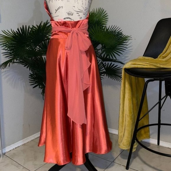 Morgan & Co Knee Lenght Prom Dress - Picture 5 of 8